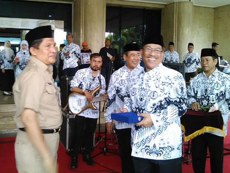 Pencarian PGRI Pegunungan Arfak - Persatuan Guru Republik Indonesia Cabang Pegunungan Arfak